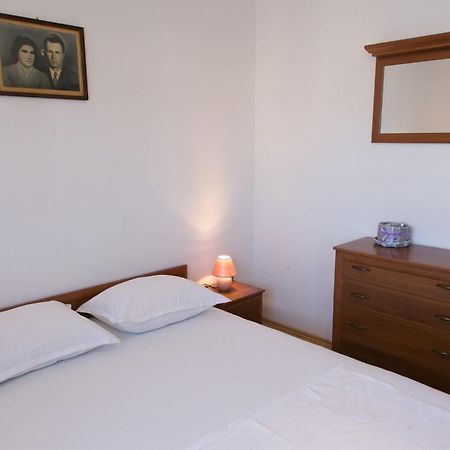 Apartments Ivica - 150M From Sea Trogir Buitenkant foto