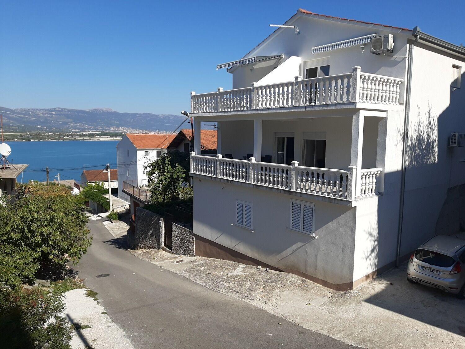 Apartments Ivica - 150M From Sea Trogir Buitenkant foto
