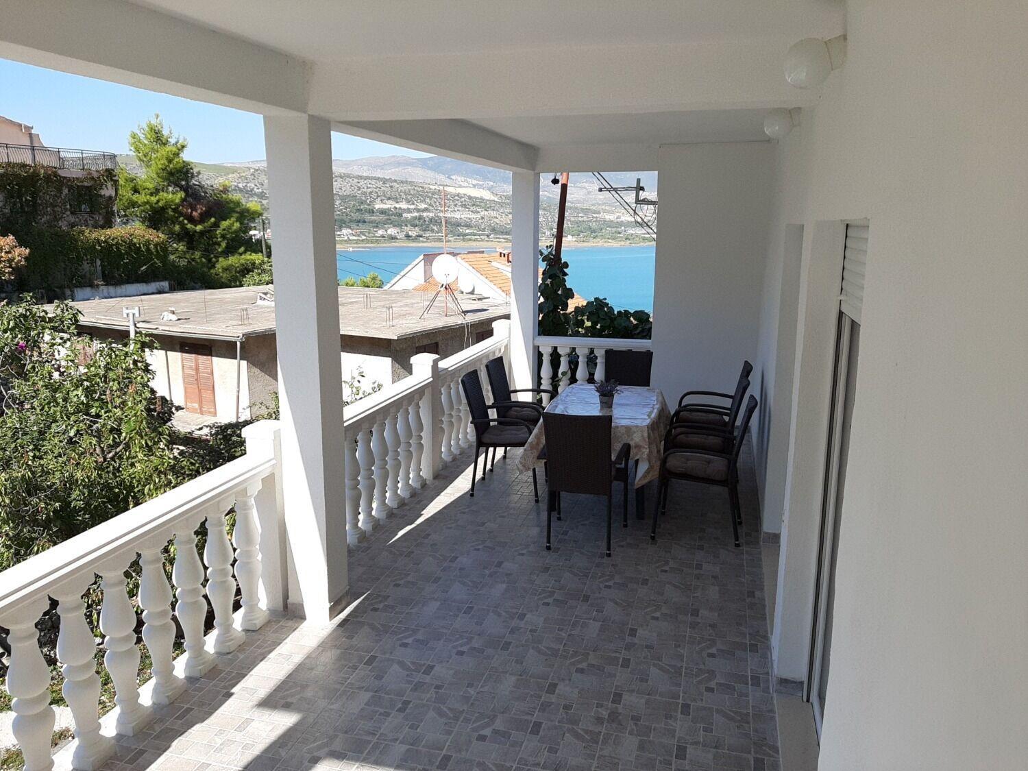 Apartments Ivica - 150M From Sea Trogir Buitenkant foto