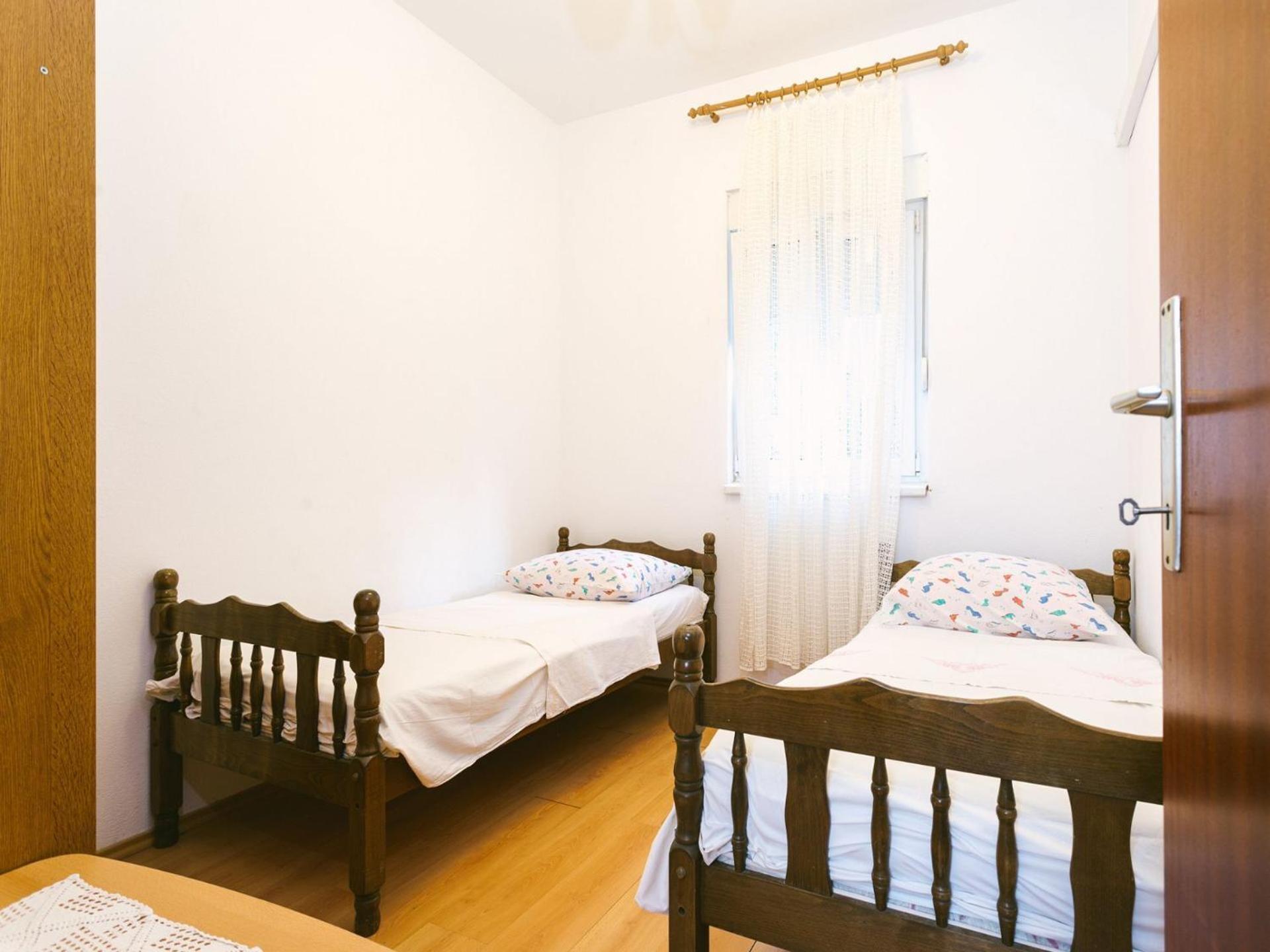 Apartments Ivica - 150M From Sea Trogir Buitenkant foto
