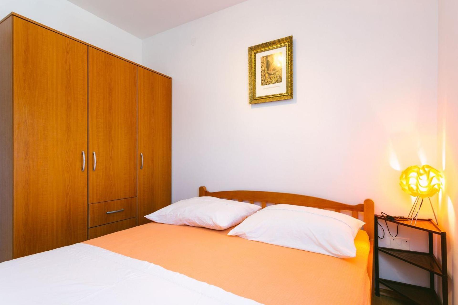 Apartments Ivica - 150M From Sea Trogir Buitenkant foto