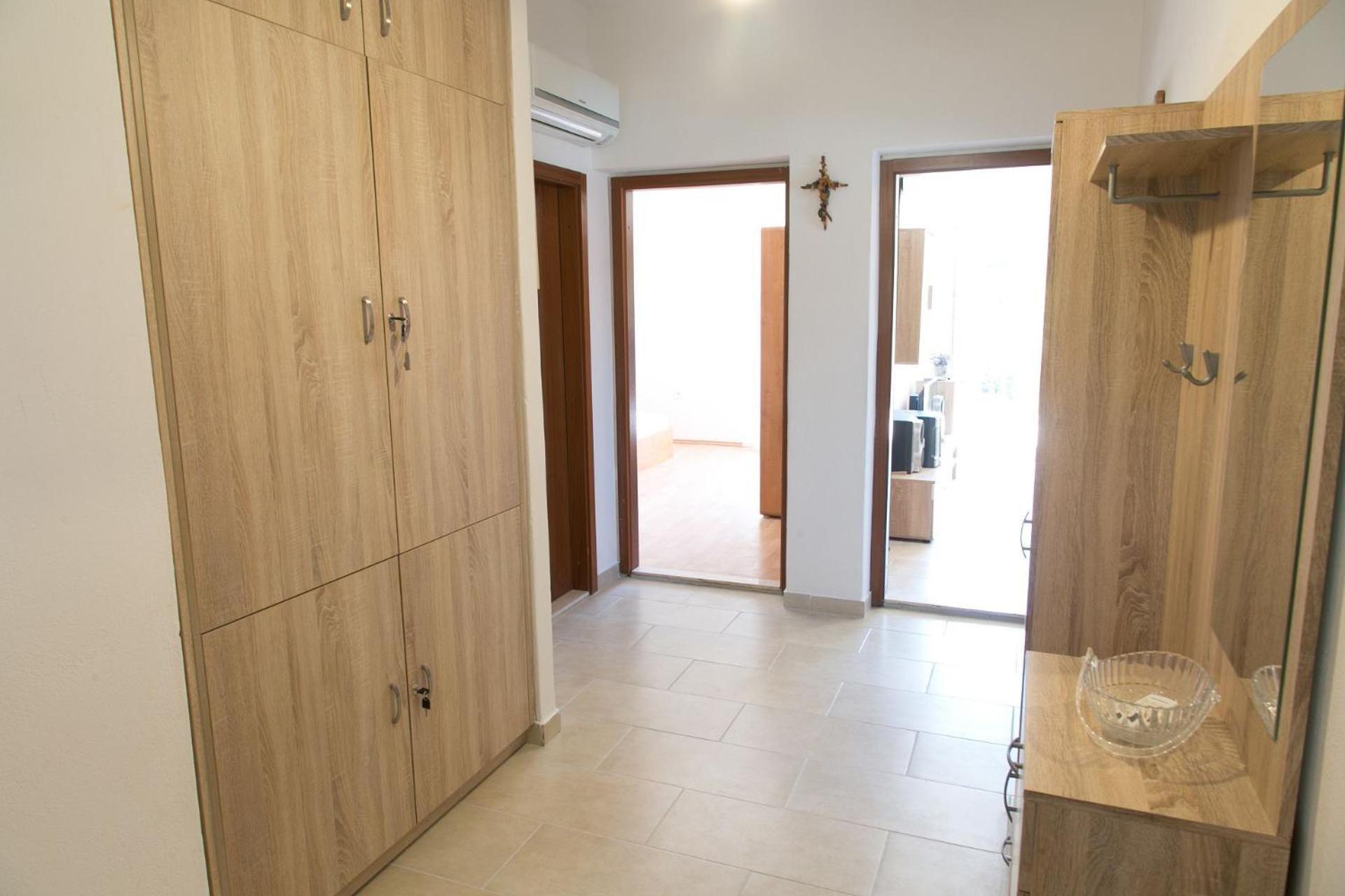 Apartments Ivica - 150M From Sea Trogir Buitenkant foto