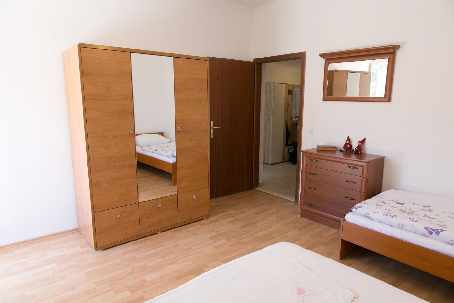 Apartments Ivica - 150M From Sea Trogir Buitenkant foto