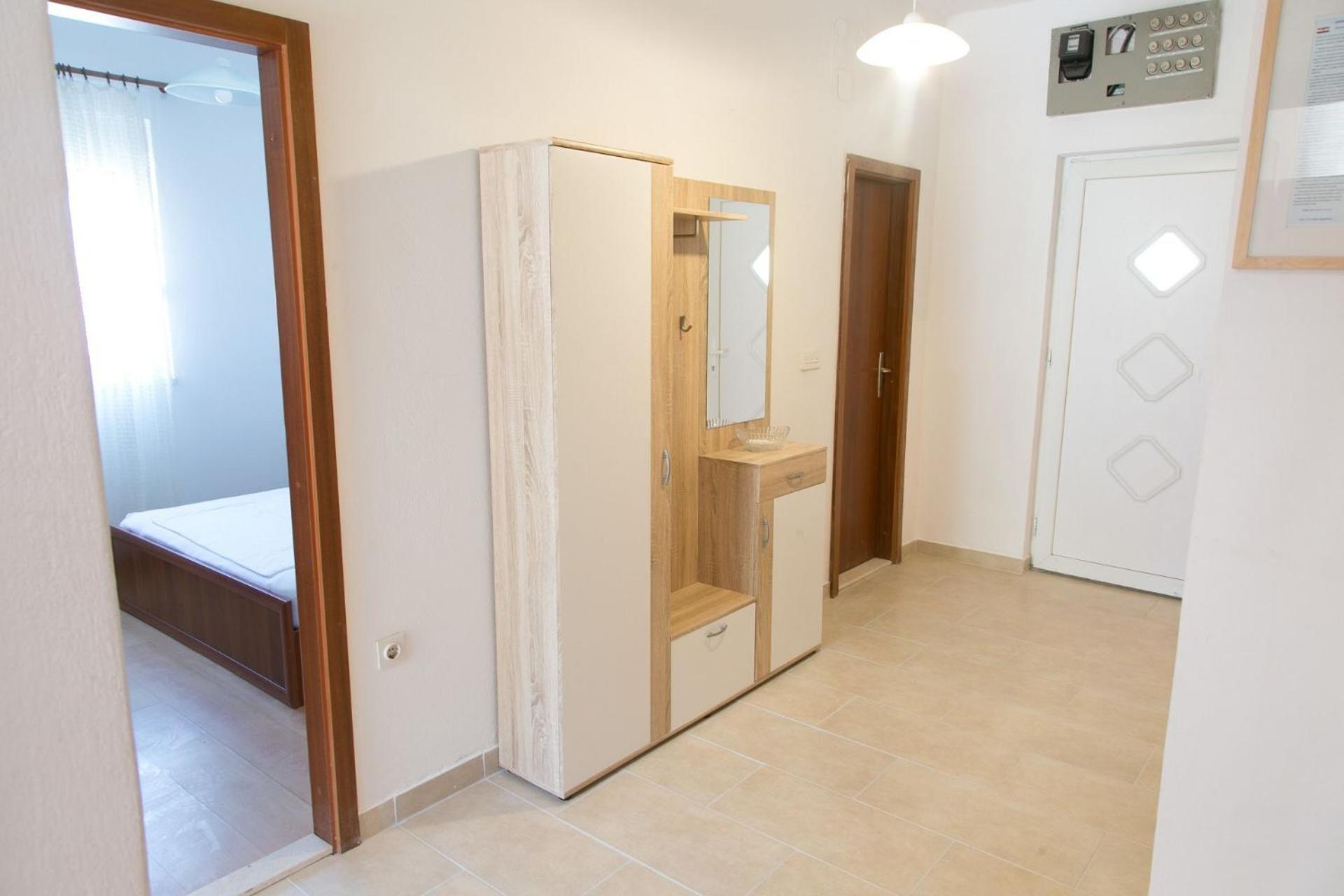 Apartments Ivica - 150M From Sea Trogir Buitenkant foto